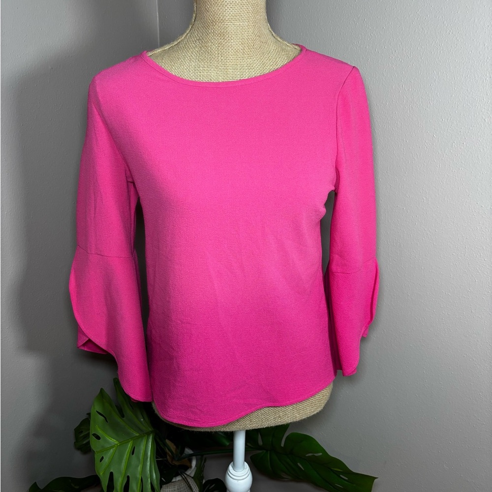 Cesar Amadeus Pink Women's Bell Sleeve Blouse Top Size Medium designed in Spain
